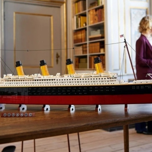 LEGO Creator Expert Titanic 10294 - Picture 8 of 12